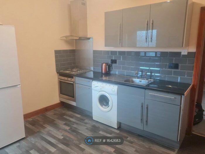 1 Bedroom Flat To Rent In Marston Road, Stafford, ST16