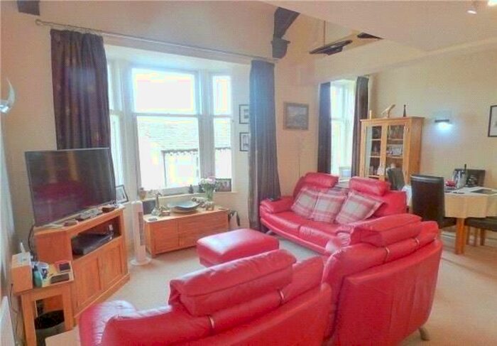 1 Bedroom Flat To Rent In Church Street, Keighley BD21