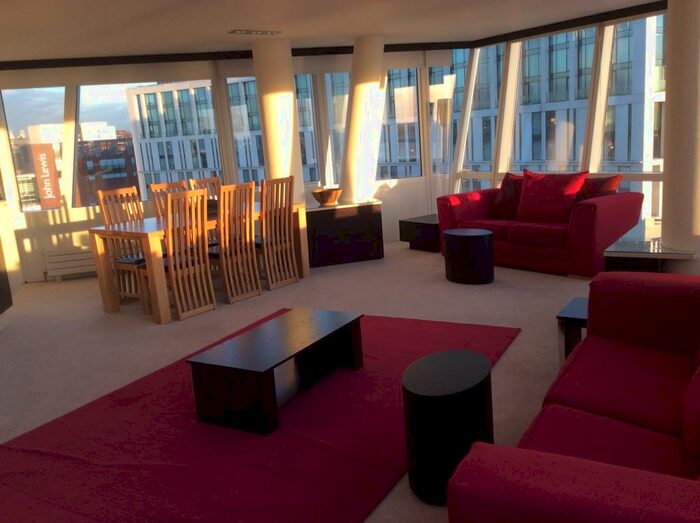 3 Bedroom Flat To Rent In One Park West, Strand Street, Liverpool, L1