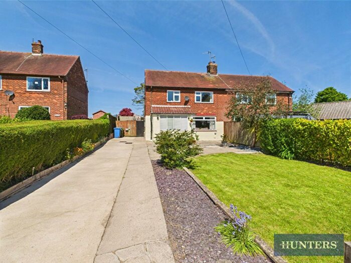 4 Bedroom Semi-Detached House For Sale In St. Helens Lane, Reighton, Filey, YO14