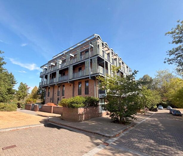 2 Bedroom Flat To Rent In Dalgin Place, Campbell Park, Milton Keynes, MK9