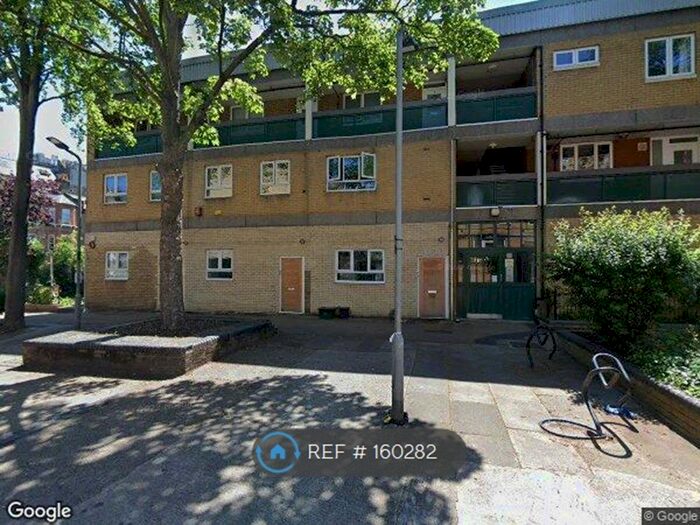 3 Bedroom Maisonette To Rent In Marr, London, NW1