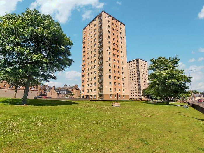 2 Bedroom Flat To Rent In Ravenscraig, Kirkcaldy, Fife, KY1