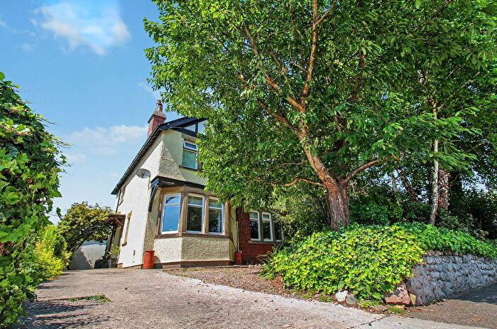 4 Bedroom Semi-Detached House For Sale In Hest Bank Road, Morecambe, LA4