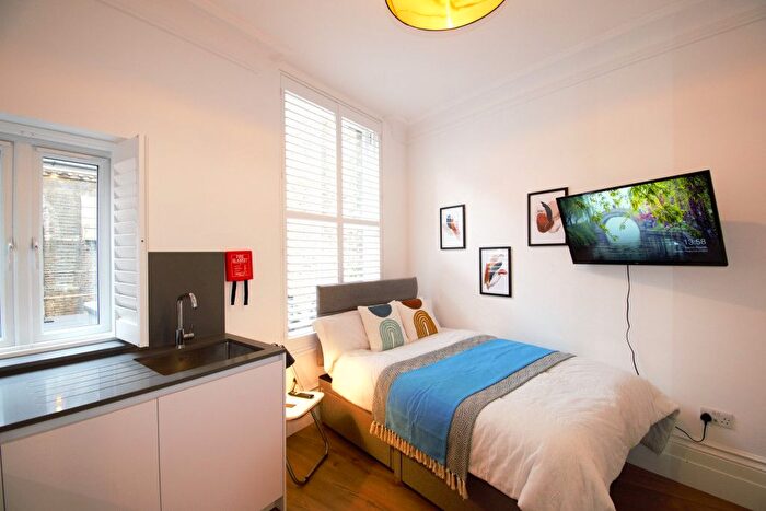 1 Bedroom Flat To Rent In Grenville Place, London, SW7