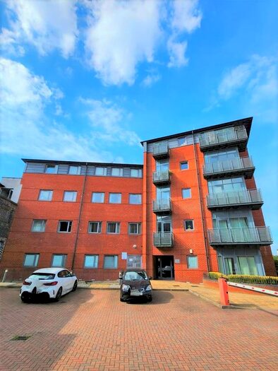 1 Bedroom Flat To Rent In Broad Gauge Way, Wolverhampton, WV10