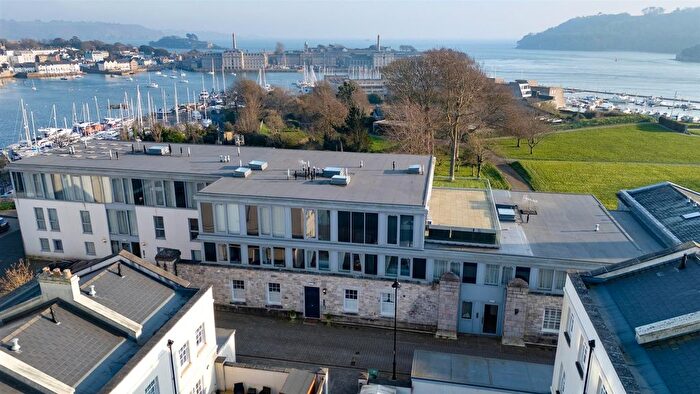 3 Bedroom Flat For Sale In Maritime Square, Plymouth, PL1