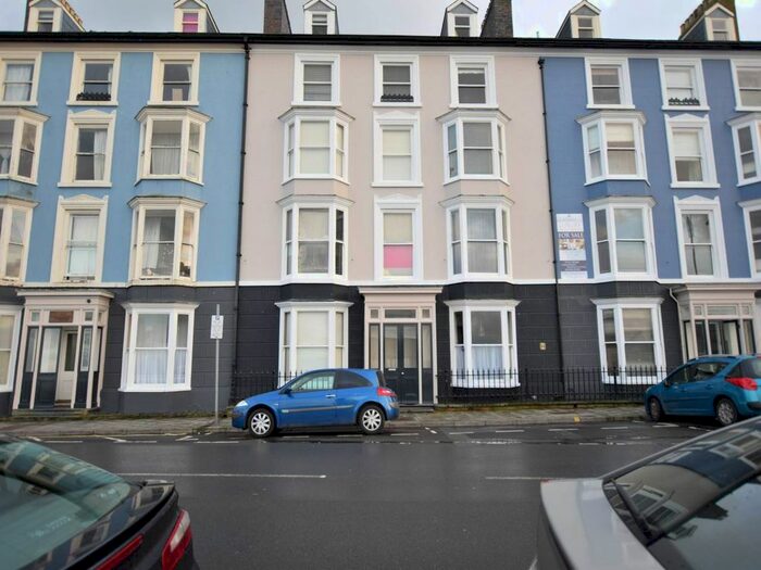 1 Bedroom Flat To Rent In Flat, Marine Terrace, Aberystwyth, Ceredigion, SY23