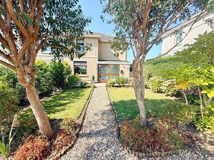 3 Bedroom Semi-Detached House For Sale In Talyclun, Llangennech, Llanelli, Carmarthenshire, SA14
