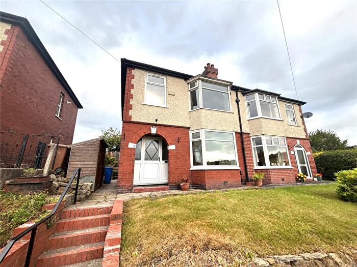 3 Bedroom Semi-Detached House To Rent In Holstein Avenue, Healey, Rochdale, OL12