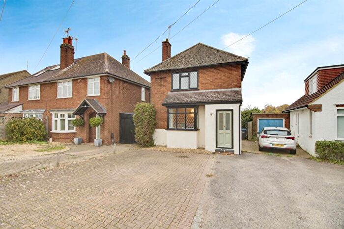 3 Bedroom Detached House For Sale In Brocket Road, Welwyn Garden City, AL8