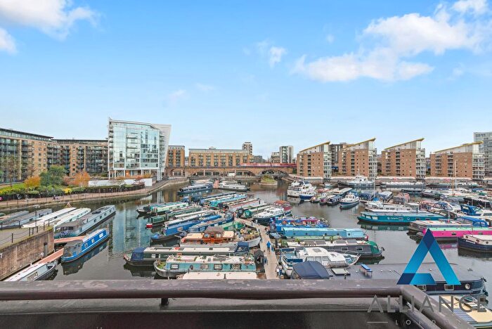 2 Bedroom Terraced House To Rent In Goodhart Place, London, E14