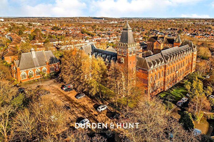 2 Bedroom Apartment For Sale In Victory Road, Clock Court Victory Road, E11