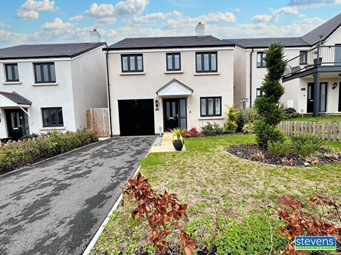 3 Bedroom Detached House For Sale In Foxglove Court, North Tawton, Devon, EX20