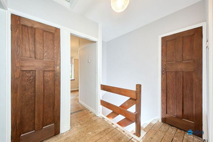 3 Bedroom Terraced House For Sale In Mather Avenue, Allerton, L19