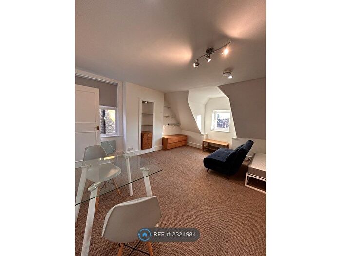 Studio To Rent In Pelham Road, London, SW19