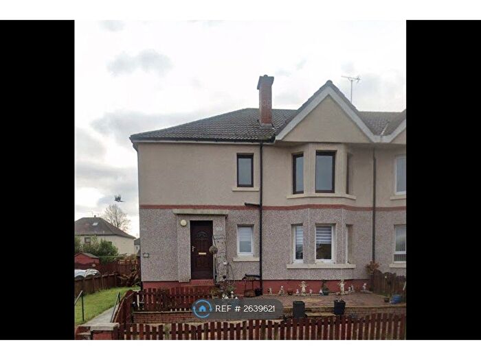 3 Bedroom Flat To Rent In Kingsland Drive, Glasgow, G52