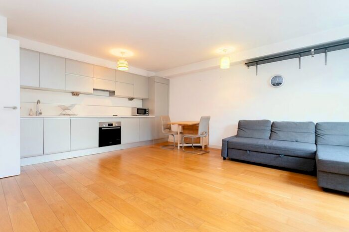 1 Bedroom Flat To Rent In Cobalt Building, Hare Row, London, E2