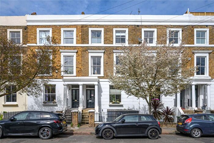 2 Bedroom Terraced House For Sale In Downham Road, De Beauvoir, London, N1