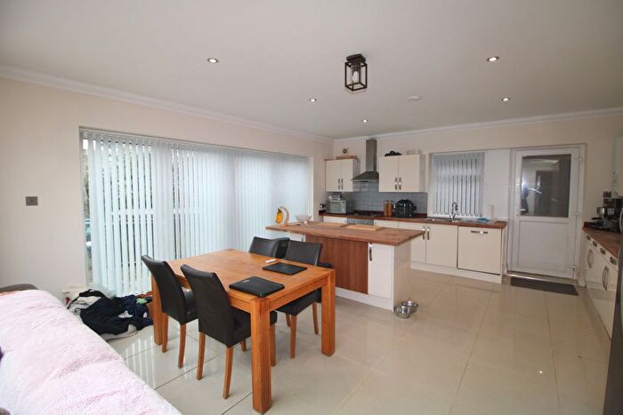 1 Bedroom Semi-Detached Bungalow To Rent In Ringwood Road, Ferndown, BH22
