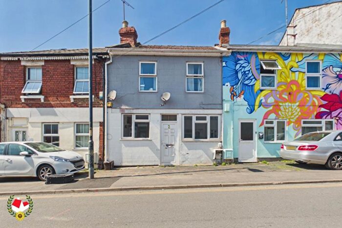 2 Bedroom Flat To Rent In High Street, Tredworth, Gloucester, GL1