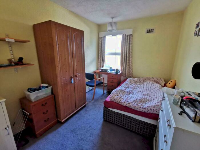 3 Bedroom House To Rent In Earlham Green Lane, Norwich, NR5