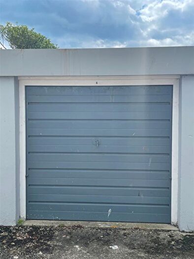 1 Bedroom Garage / Parking To Rent In Golden Lion, Fore Street, Seaton, EX12