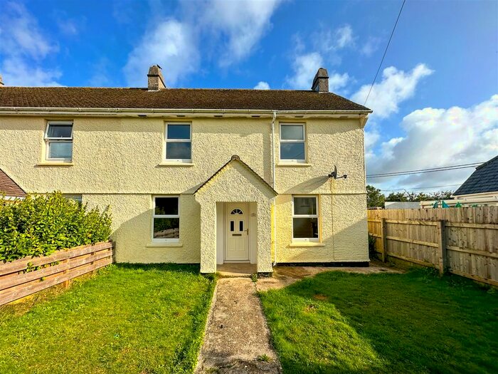 3 Bedroom Semi-Detached House For Sale In Langweath Estate, Mawgan, Helston, TR12