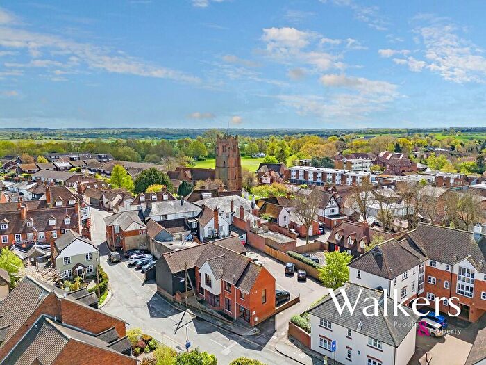 3 Bedroom Apartment For Sale In Fryerning Lane, Ingatestone, CM4