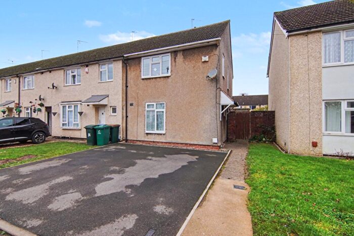 2 Bedroom End Of Terrace House For Sale In Shepherd Close, Coventry, CV4