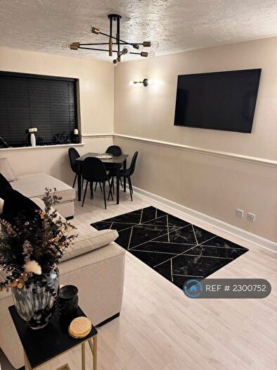 1 Bedroom Flat To Rent In Eton Way, Dartford, DA1