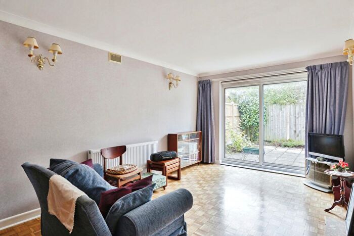 2 Bedroom Bungalow For Sale In Otter Road, Oakdale, Poole, Dorset, BH15