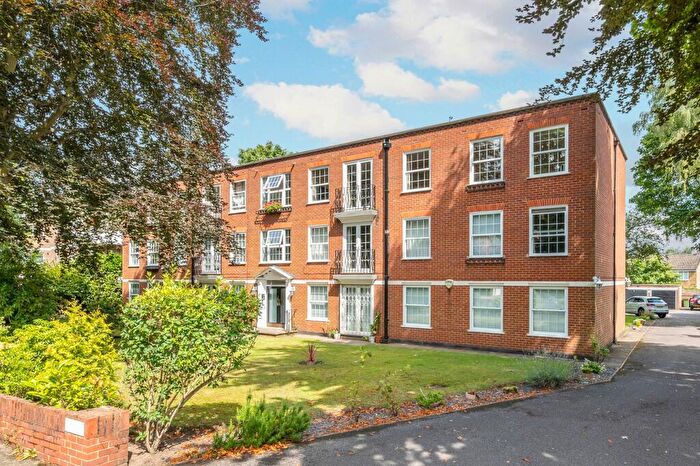 2 Bedroom Apartment To Rent In Branksome, Gower Road, Weybridge, KT13
