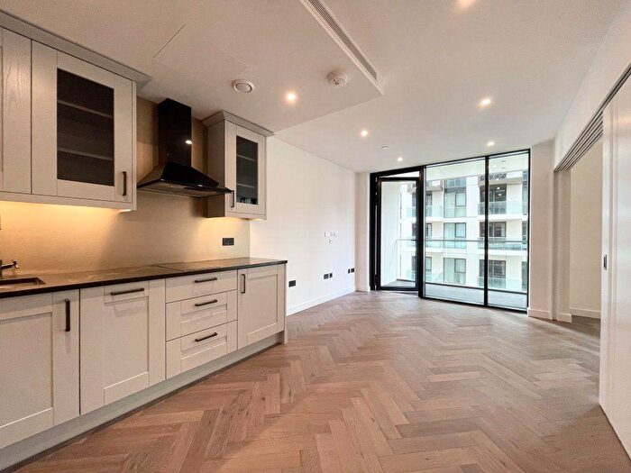 Flat To Rent In Merino Gardens, London Dock, Wapping, E1W