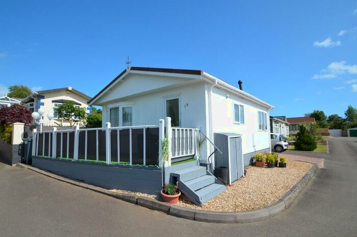 2 Bedroom Park Home For Sale In Newlands Park, Sidmouth Road, Aylesbeare, Exeter, EX5