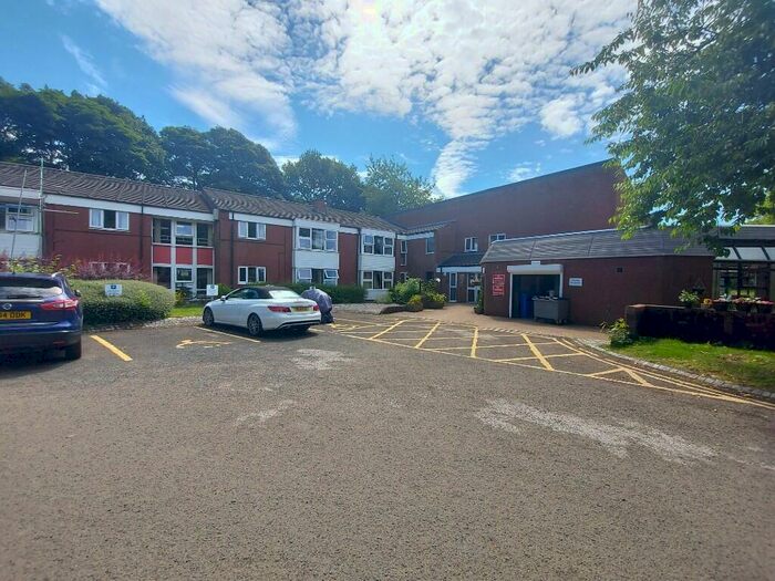 1 Bedroom Flat To Rent In Harewood, Chorley, Lancashire, PR7