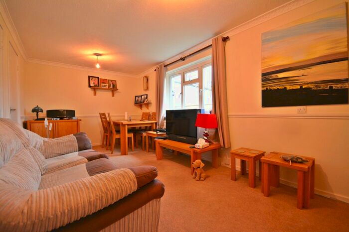 1 Bedroom Flat To Rent In Dalcross, Crown Wood, Bracknell, RG12