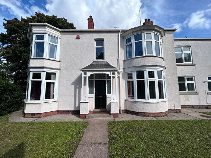 5 Bedroom Semi-Detached House To Rent In Beverley Road, Hull, East Riding Of Yorkshire, HU6