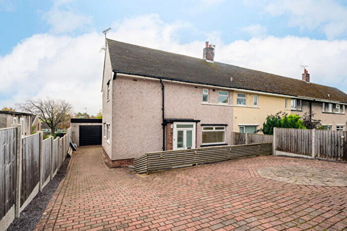 3 Bedroom End Of Terrace House For Sale In Bryn Y Foel, Rhosesmor, Mold, Flintshire, CH7
