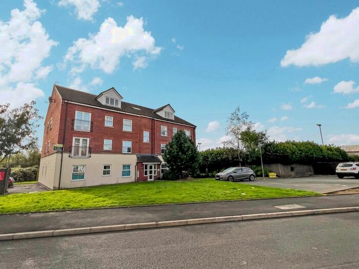 2 Bedroom Flat To Rent In River View Court, Tonge Moor, Bolton, BL2