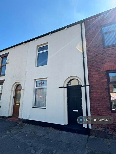 3 Bedroom Terraced House To Rent In Church St, Bolton, BL5