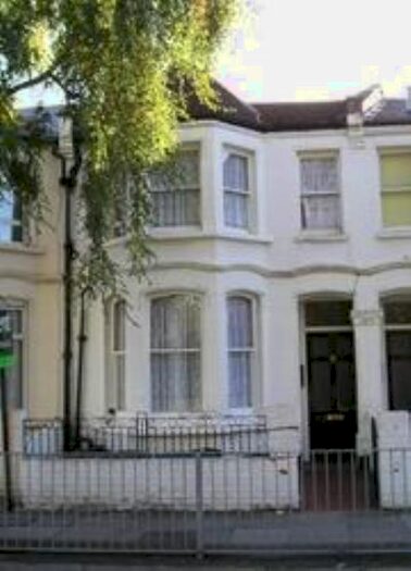 Studio To Rent In Sumatra Road, West Hampstead NW6
