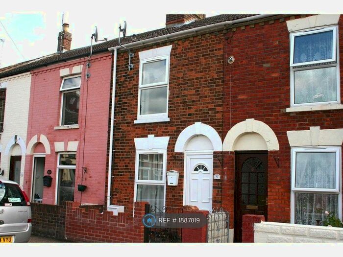 2 Bedroom Terraced House To Rent In West Road, Great Yarmouth, NR30