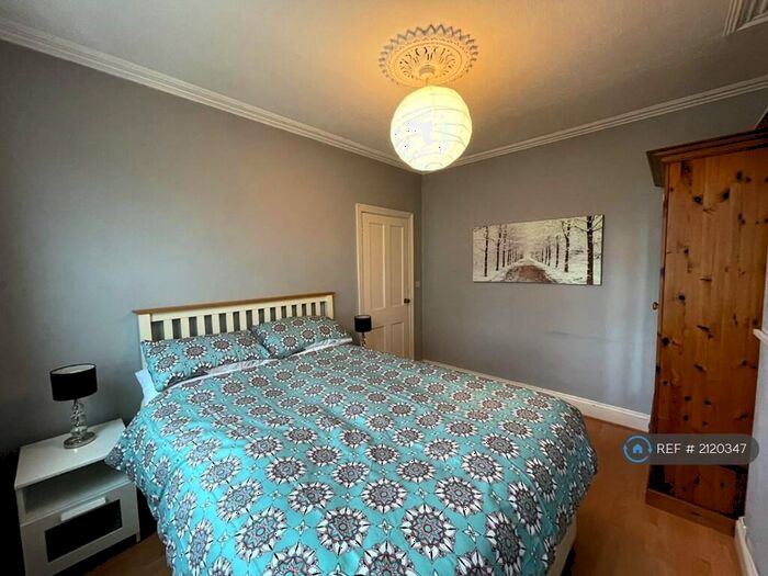 4 Bedroom Terraced House To Rent In Claude Avenue, Bath, BA2