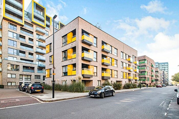 1 Bedroom Flat To Rent In Peartree Way, London, SE10