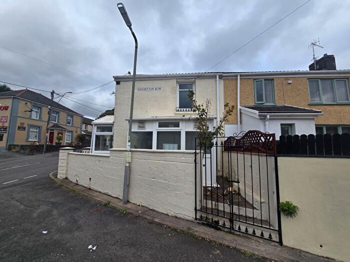 1 Bedroom End Terrace House For Sale In A Exhibition Row, Aberdare, Mid Glamorgan, CF44