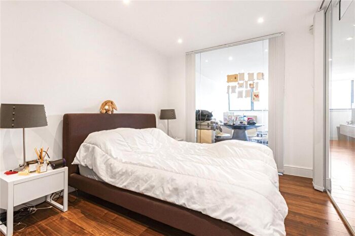 1 Bedroom Apartment To Rent In Finchley Road, London, NW3