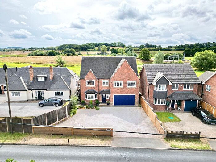 5 Bedroom Detached House For Sale In Eccleshall Road, Great Bridgeford, ST18