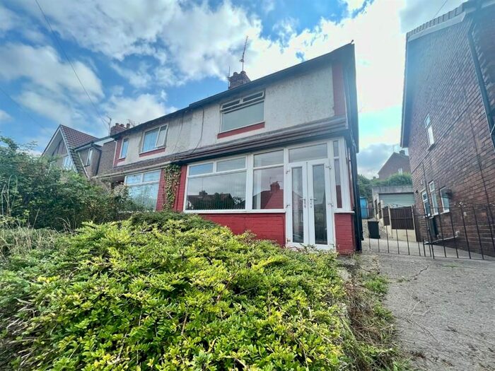 3 Bedroom Semi-Detached House To Rent In Haywood Avenue, Deepcar, Sheffield, S36