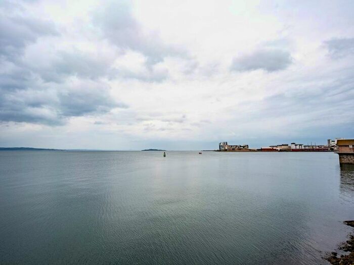 1 Bedroom Flat To Rent In Lower Granton Road, Edinburgh, EH5